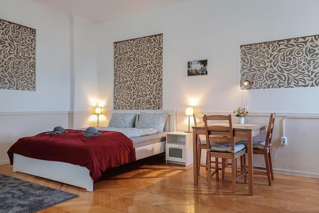 Appartement Astoria *