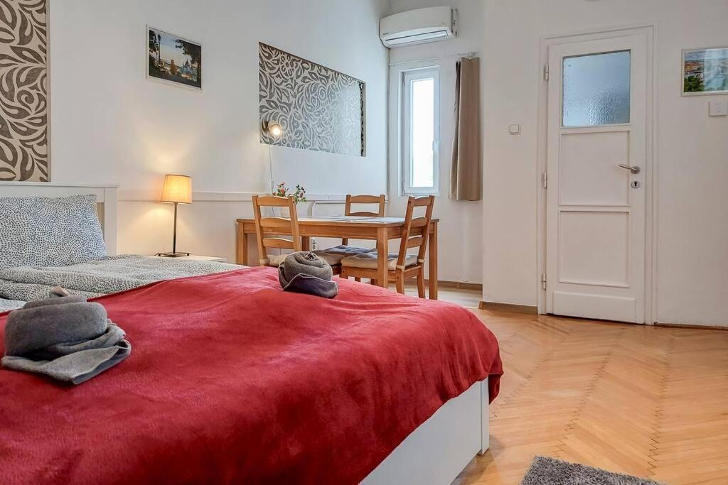 Appartement Astoria *